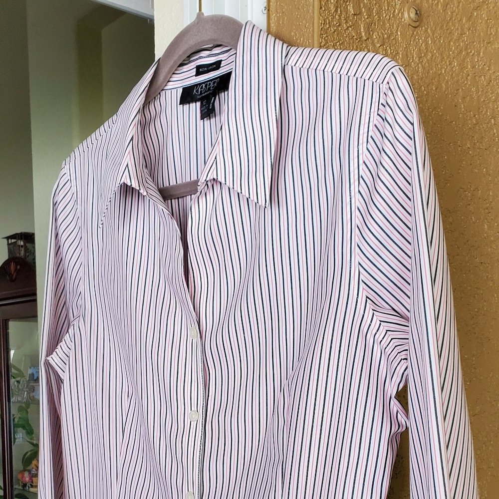 Kasper Women's Long Sleeve Button-down, Collared Shirt Sz 12